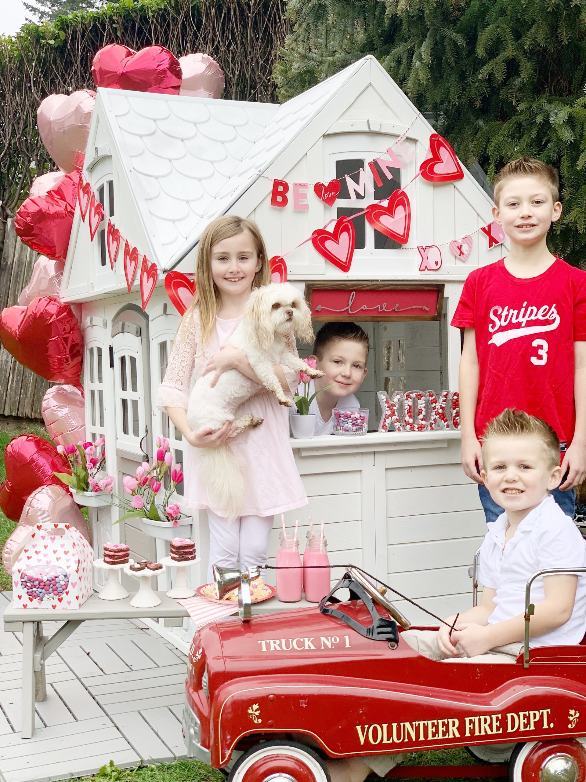 Playhouse : How we decorate for Valentines Day 