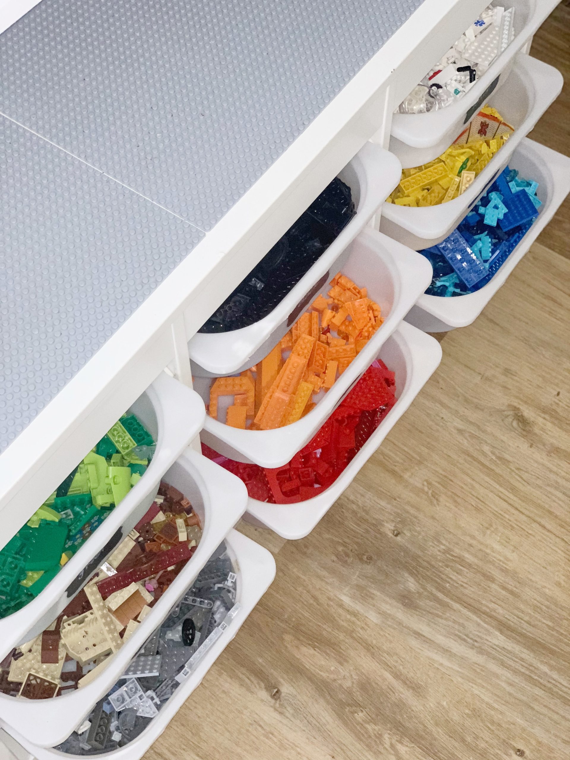 How to store and organize 9000+ LEGO bricks - IKEA Hackers