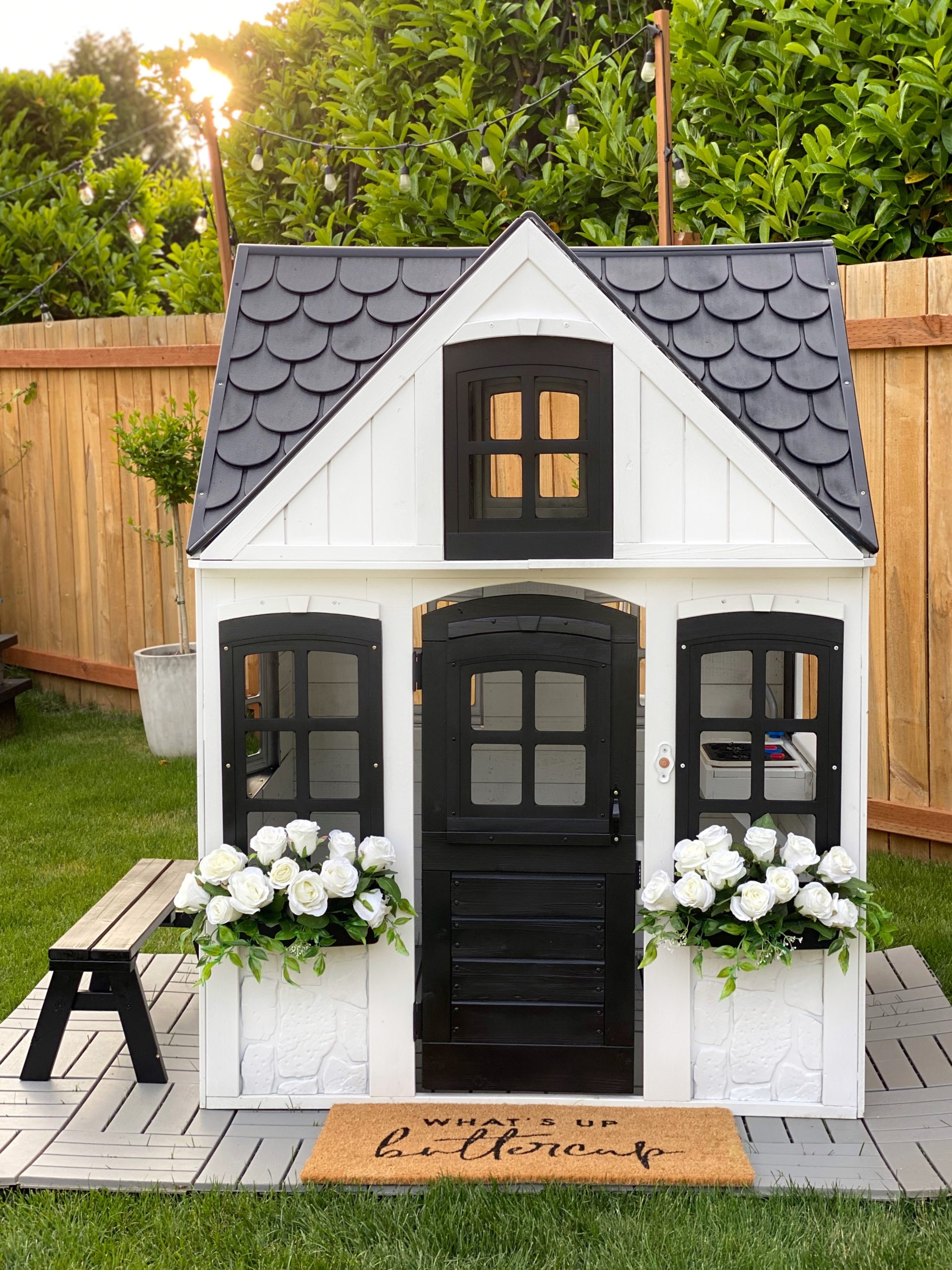 Playhouse : How it Held Up + Best Paint - Dreaming of Homemaking