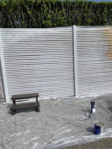 outdoor screens repair color fading