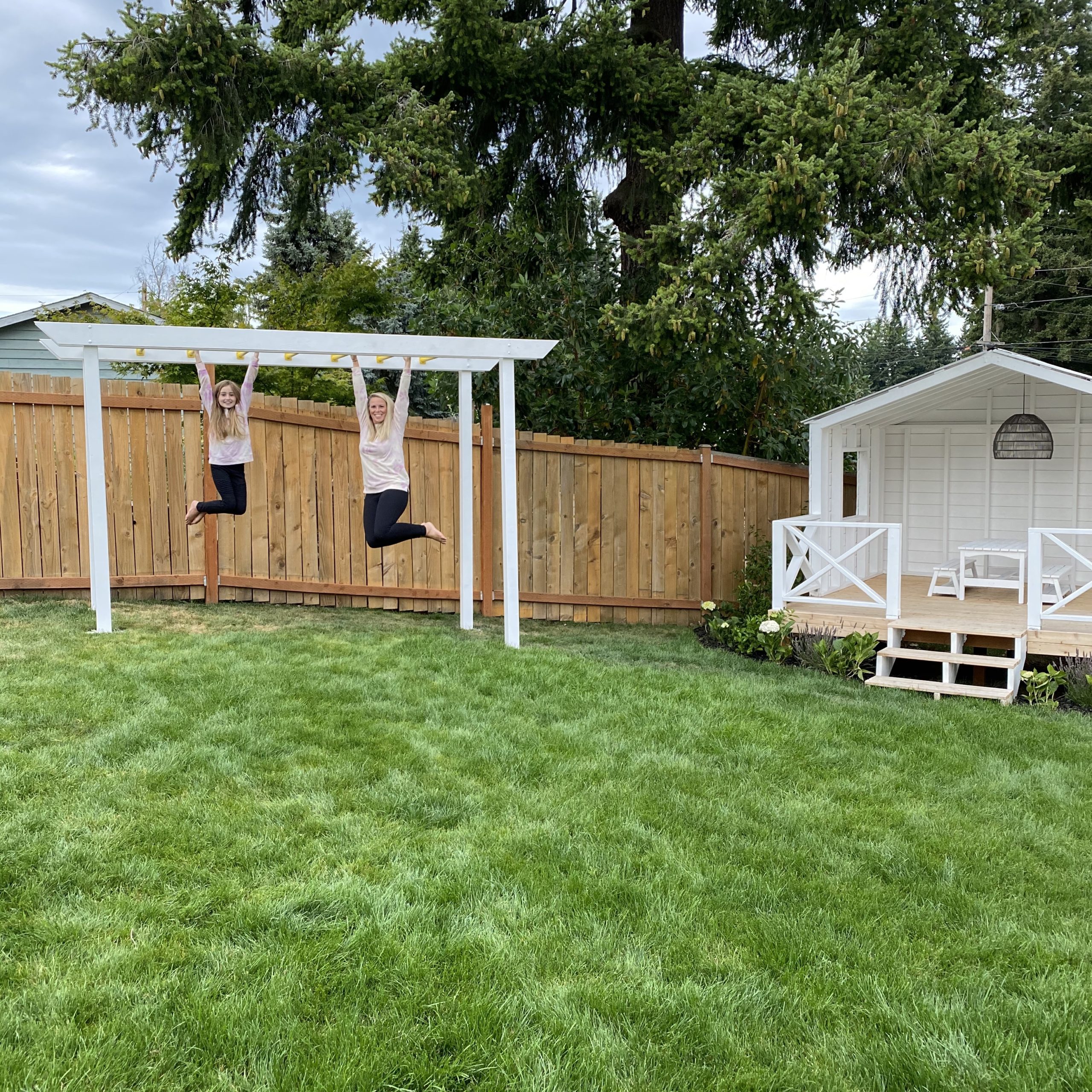 Diy How To Build Monkey Bars Dreaming Of Homemaking