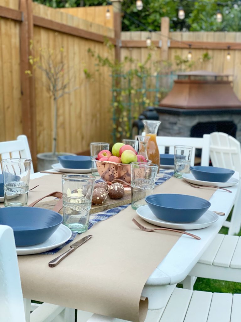 Thanksgiving Dinner Outdoors - MY 100 YEAR OLD HOME