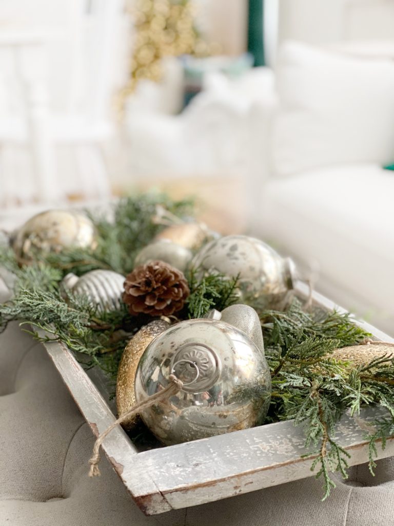 21 Ideas For Decorating With Pinecones - Thistlewood Farm