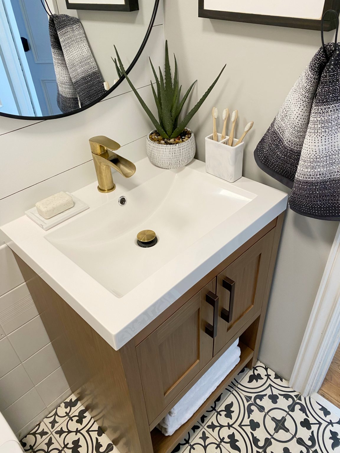 Bathroom Refresh on a Budget