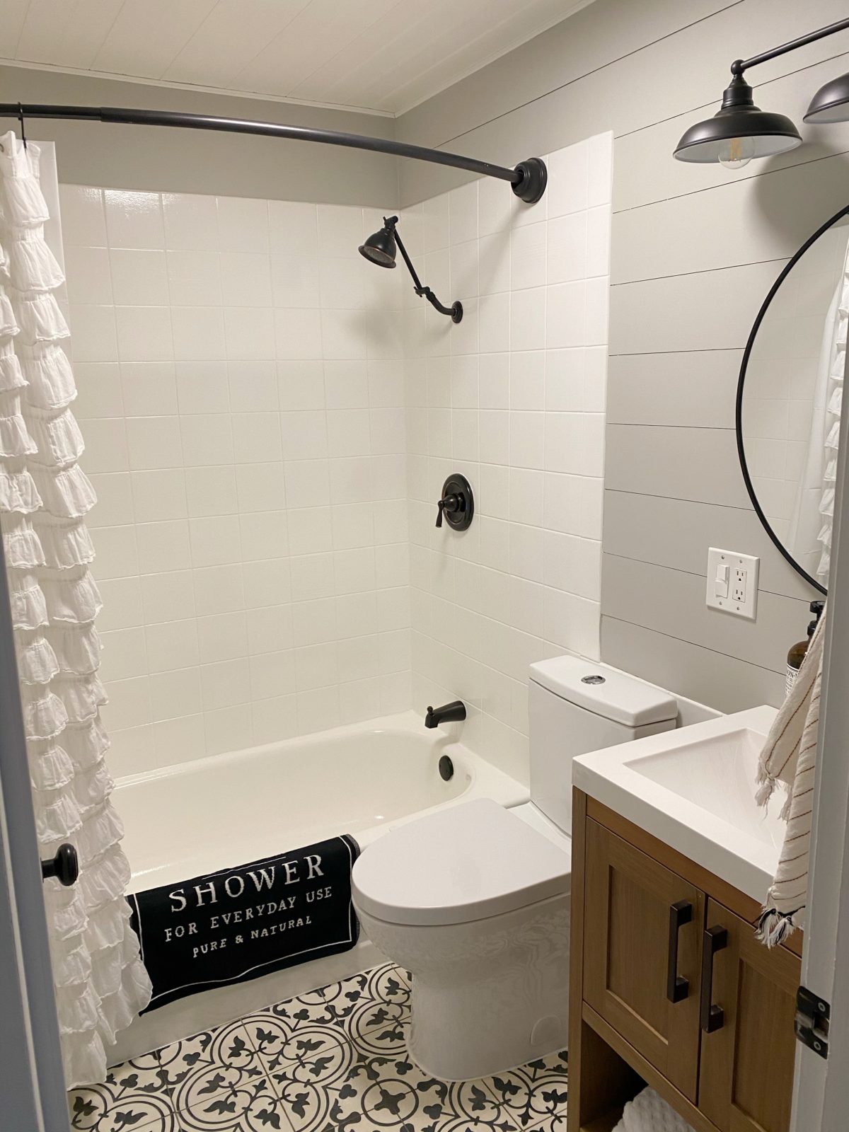 Tub & Tile Makeover Rust-oleum