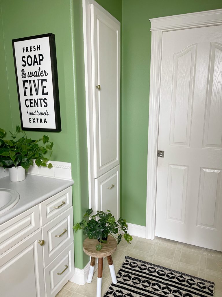 How to paint a bathroom with a paint sprayer - Green WIth Decor