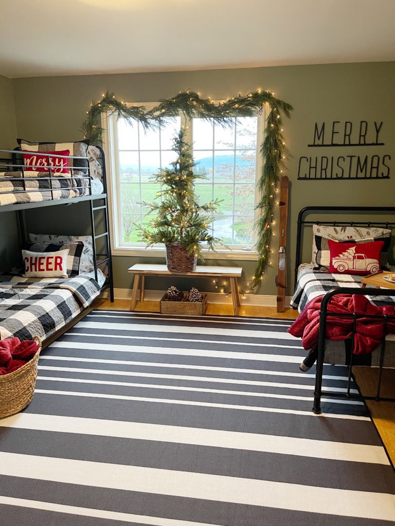 Kids shop christmas bedroom