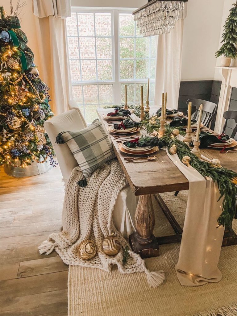 Rustic Christmas Table Ideas - Entertaining - Be Brave and Bloom