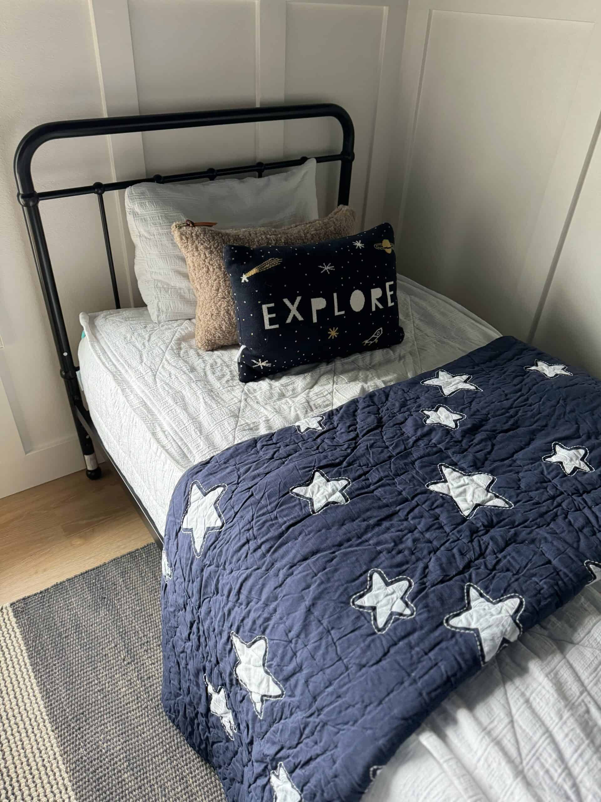 Space Themed Boys Bedroom – Constellations