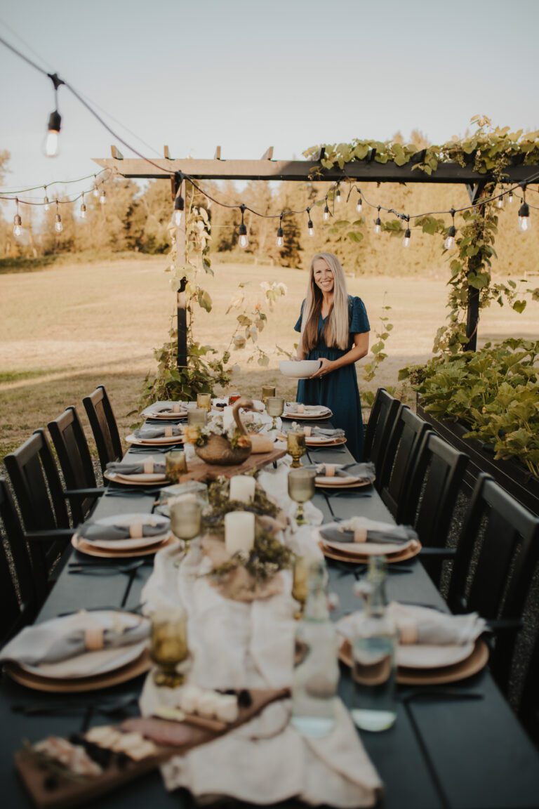 Fall Outdoor Dining Table – In the Garden