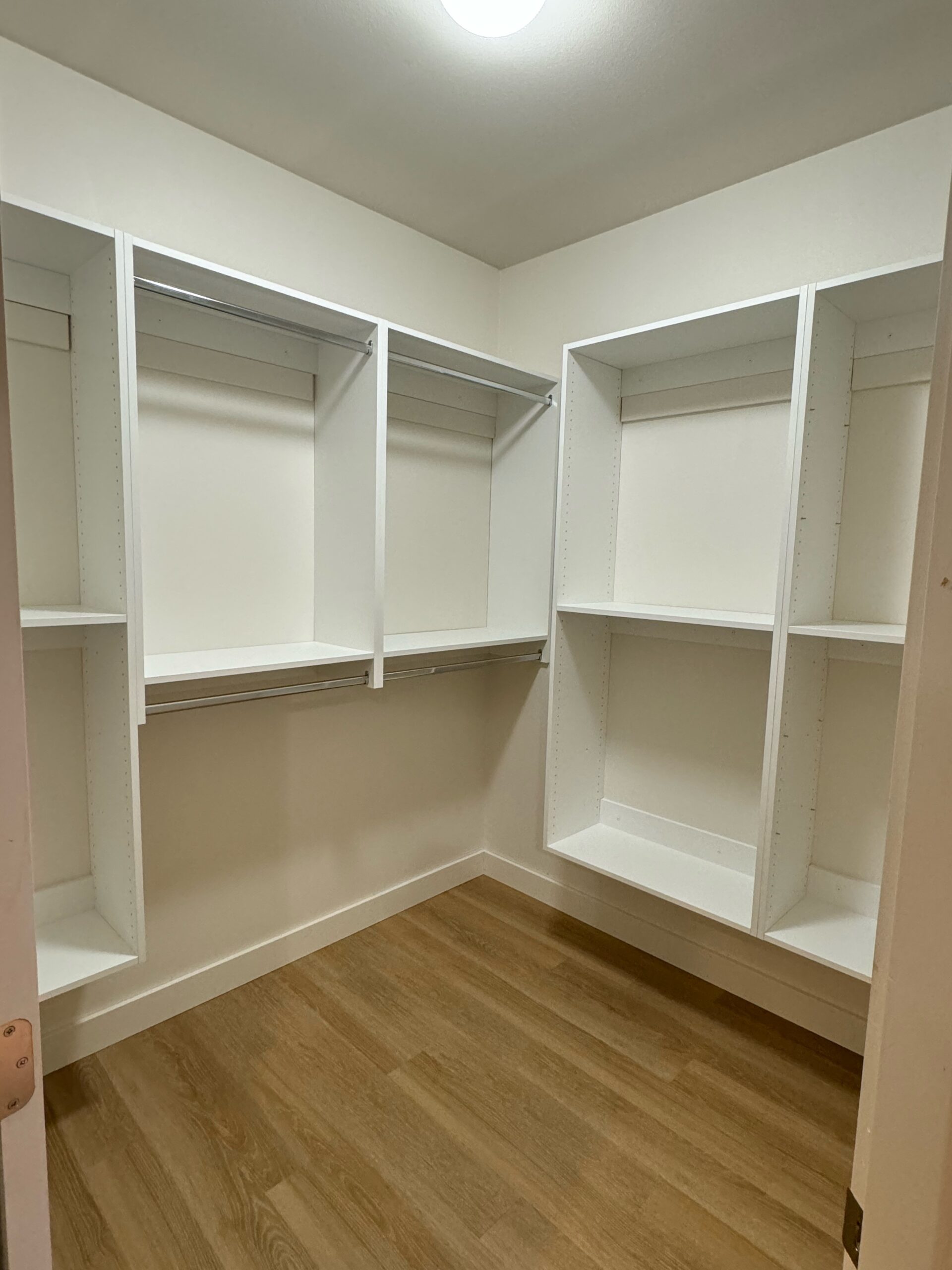 Custom Closet -Modular Closets
