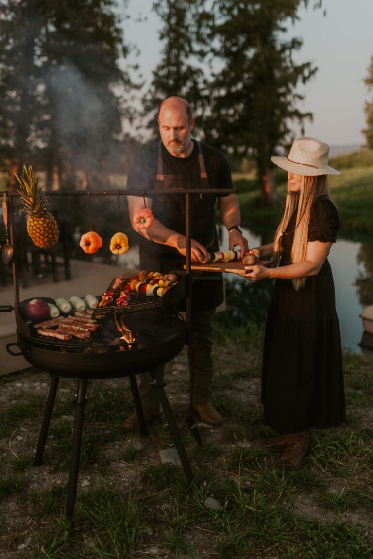 Outdoor Cooking Made Easy : Barebones Cowboy Grill
