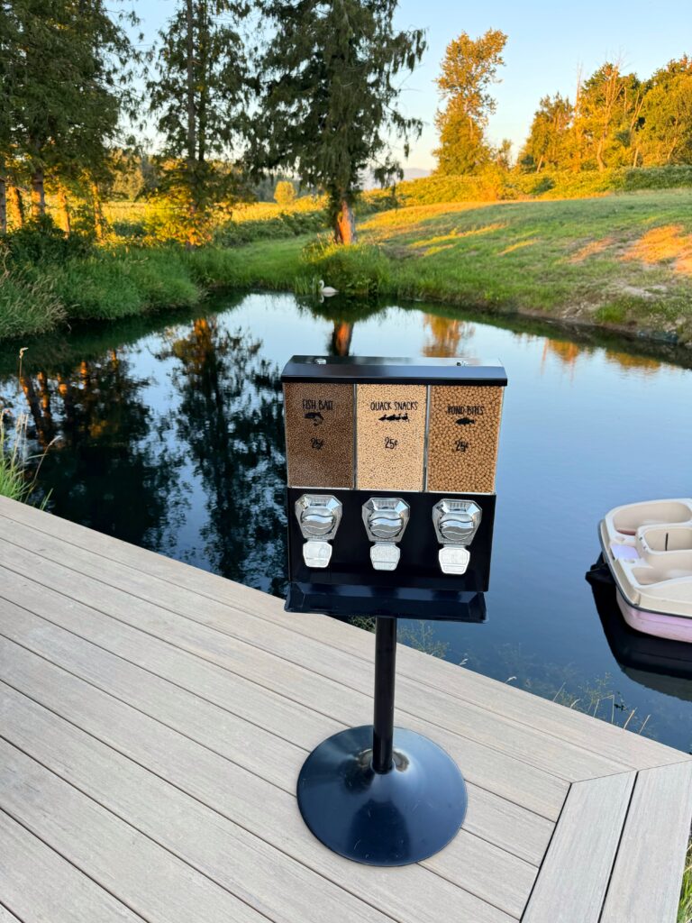 Fish Food Vending Machine